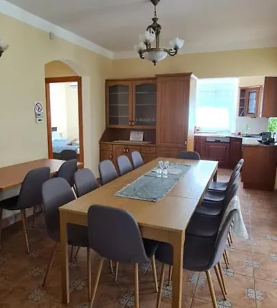 Lili Apartmanhaz Apartment Badacsonytomaj