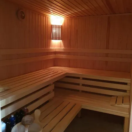 Lili Apartmanhaz