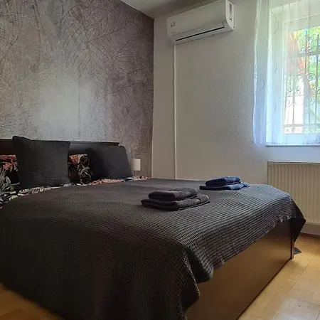 Lili Apartmanhaz Badacsonytomaj